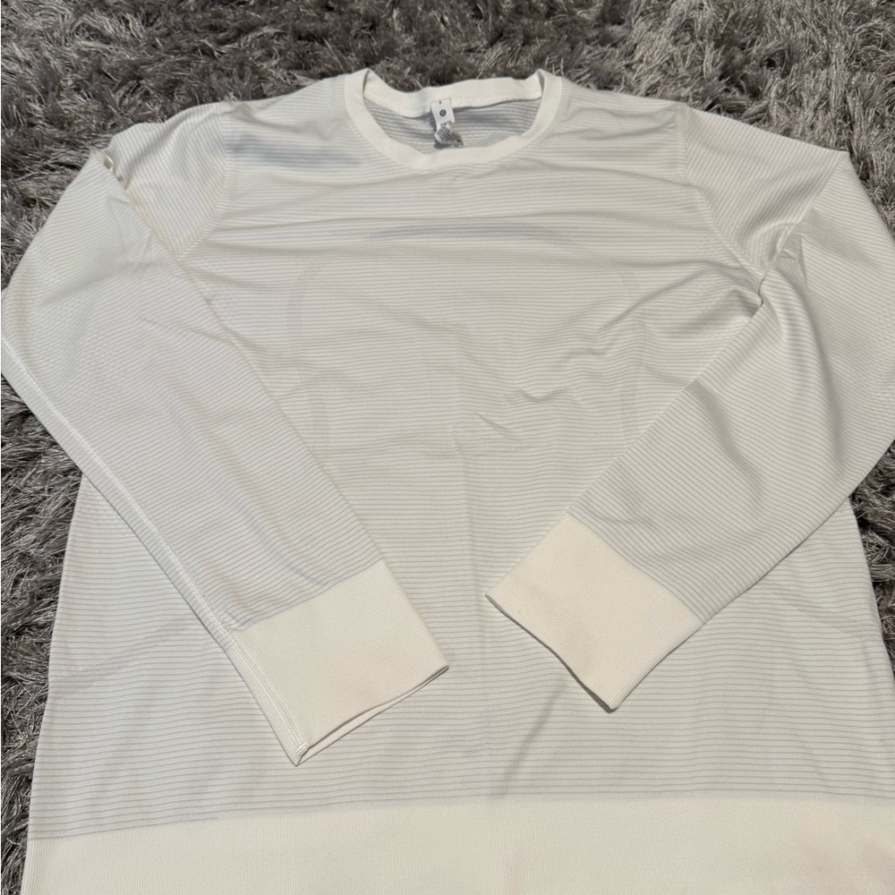 Lululemon Classic Stripped Women’s Shirt